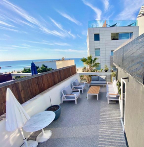 Penthouse on the beach